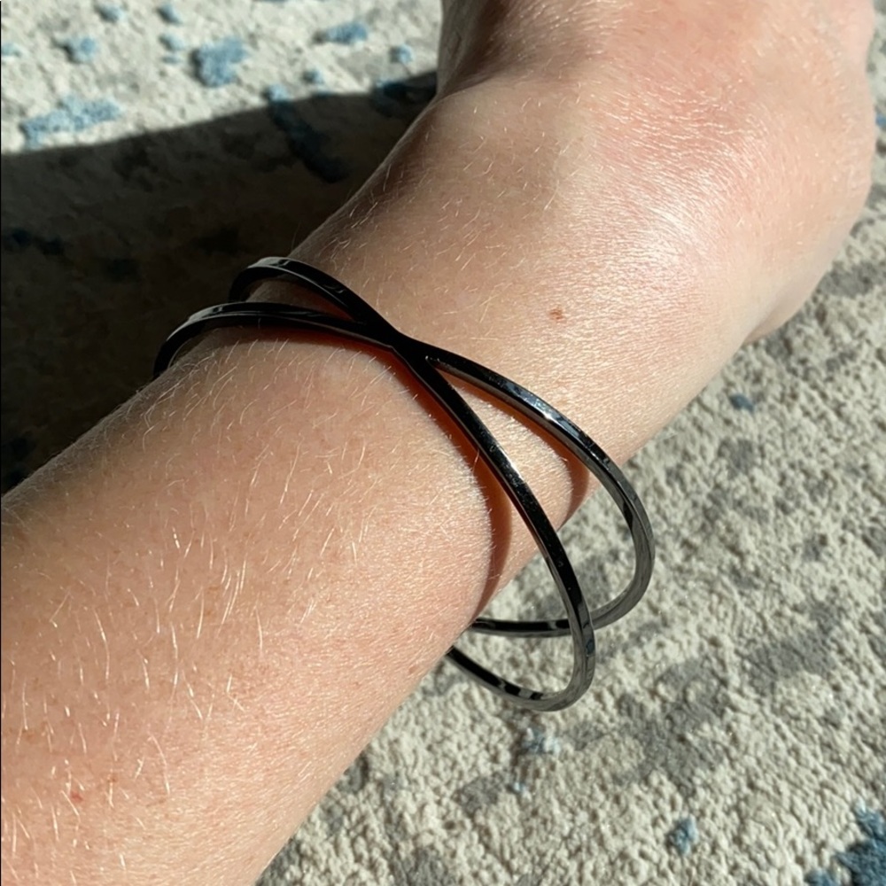 Premier Designs, Dangle Bracelet - image 1